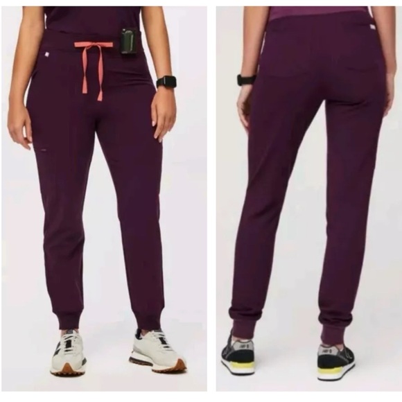 Figs FreeX High Waisted Zamora Jogger Scrubs Eggplant NWOT Sz XXS - Picture 1 of 12
